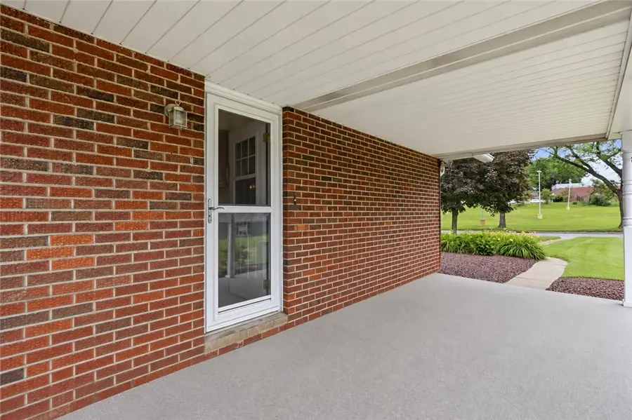 1216 11th Ave, Natrona Heights, PA 15065 - #3