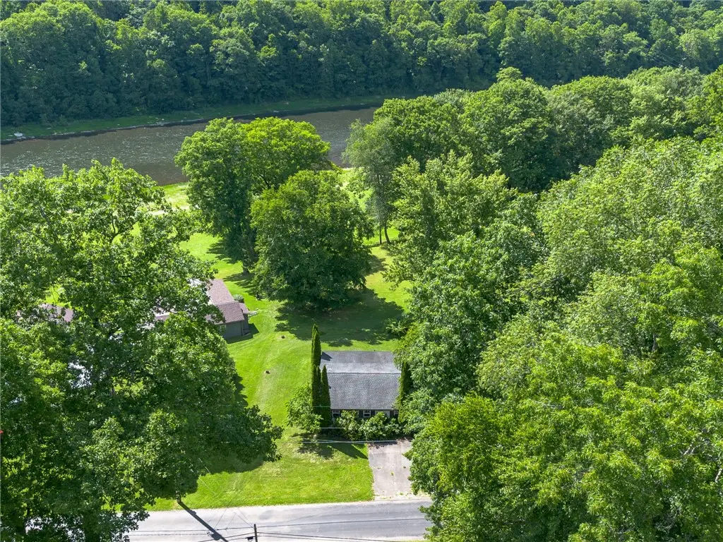 180 Ahrensville Rd, Oil City, PA 16301 - #1