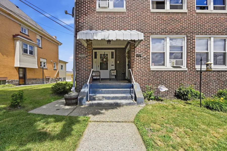 2966 Espy Avenue, Pittsburgh, PA 15216 - #2