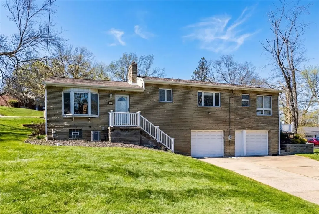 527 E Mcmurray Rd, McMurray, PA 15317 - #1