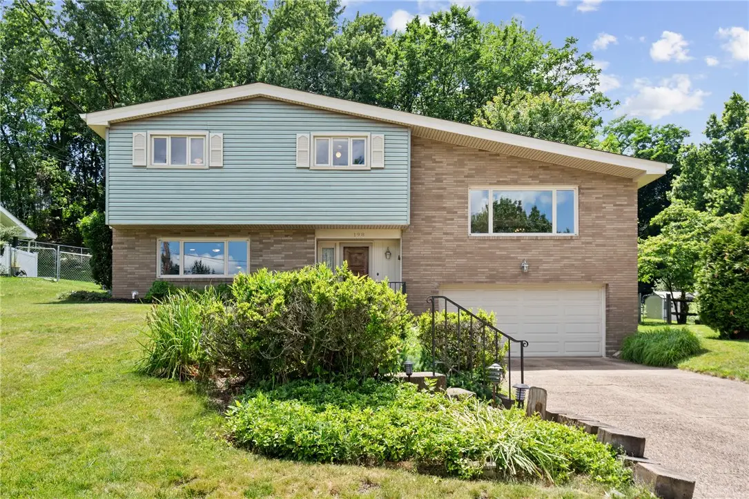 198 Longvue Dr, Pittsburgh, PA 15237 - #1