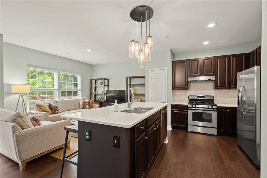 98 Kensington Dr, Pittsburgh, PA 15237 - #2
