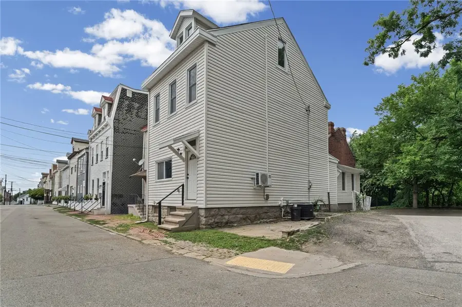 1150 Goettman Street, Pittsburgh, PA 15212 - #2