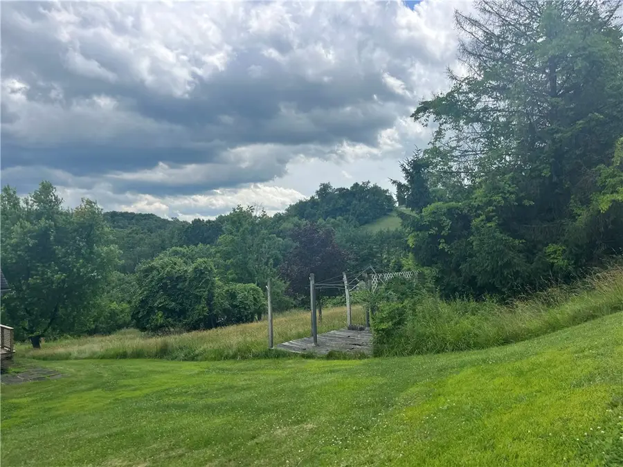 000 Calhoun Drive, Elizabeth, PA 15037 - #2