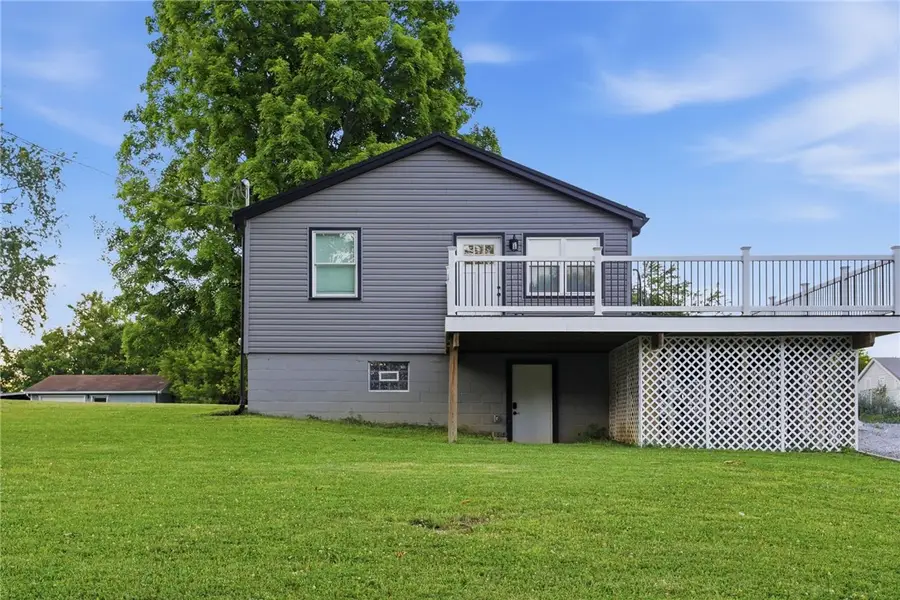 76 Meanor St, Imperial, PA 15126 - #2