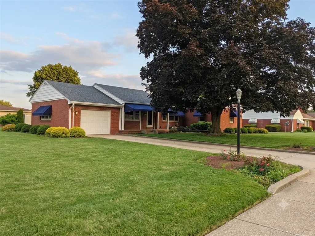 2740 Brodhead Rd, Aliquippa, PA 15001 - #1