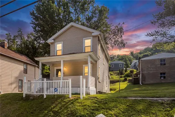 106 6th Ave, Freedom, PA 15042