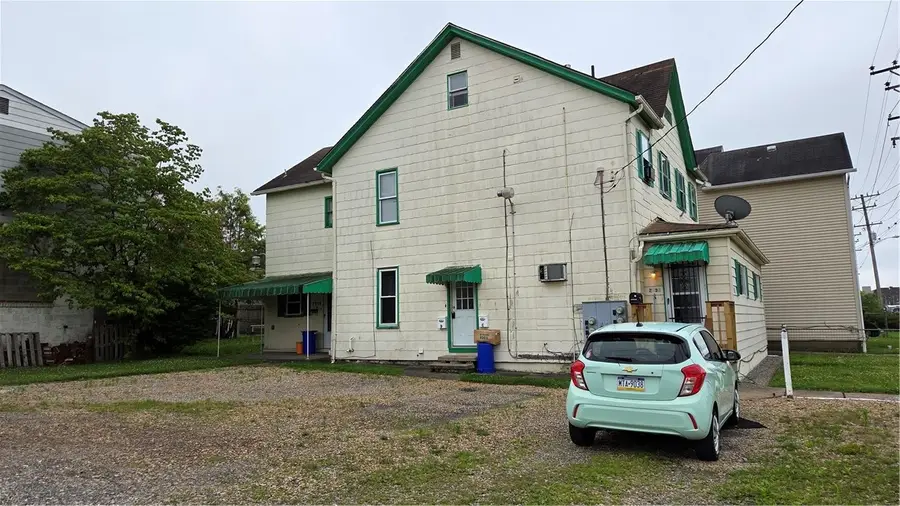 2038 Constitution Blvd, New Kensington, PA 15068 - #3