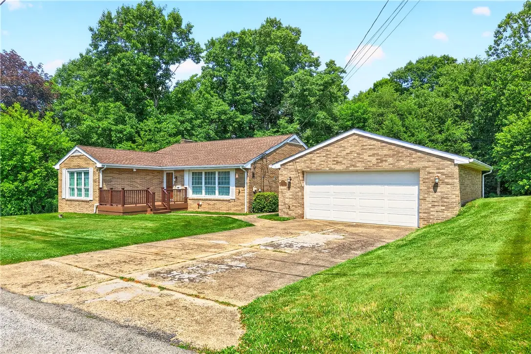 1820 Pierce St, Aliquippa, PA 15001 - #1