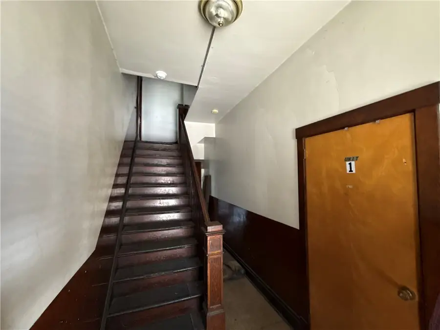 601 6th St, Pitcairn, PA 15140 - #3