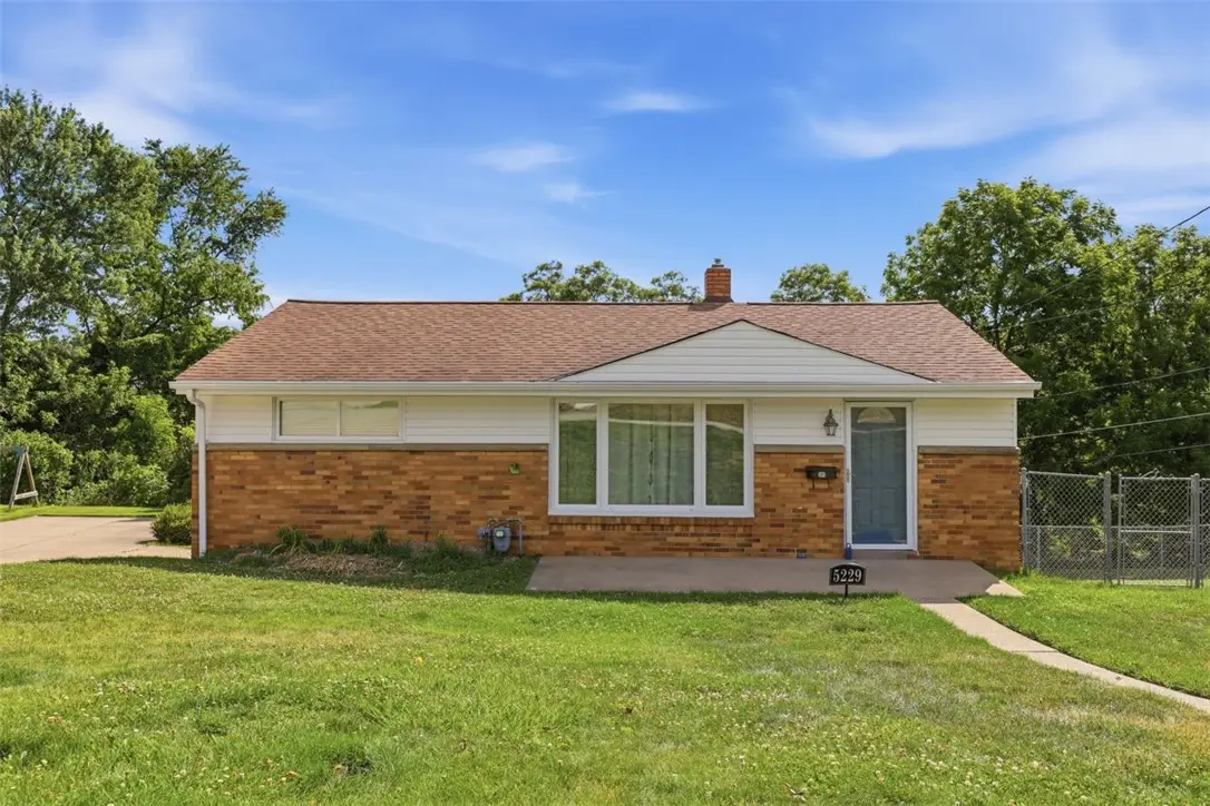 5229 Meadowcrest Rd, Pittsburgh, PA 15236 - #1