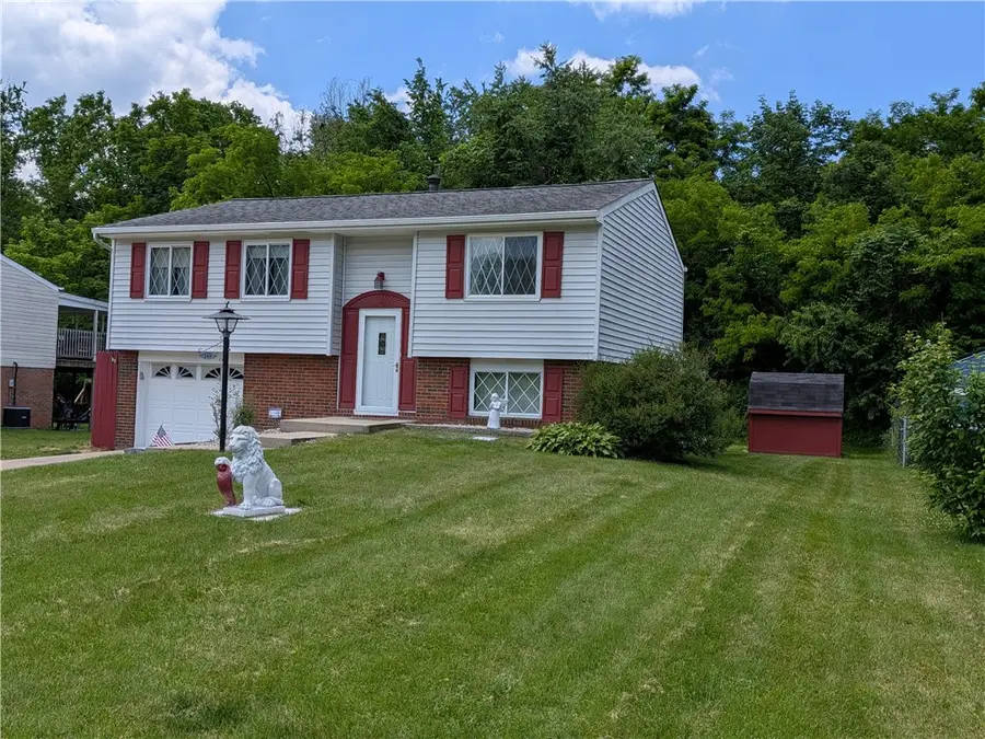 209 Bendix Drive, Coraopolis, PA 15108 - #2