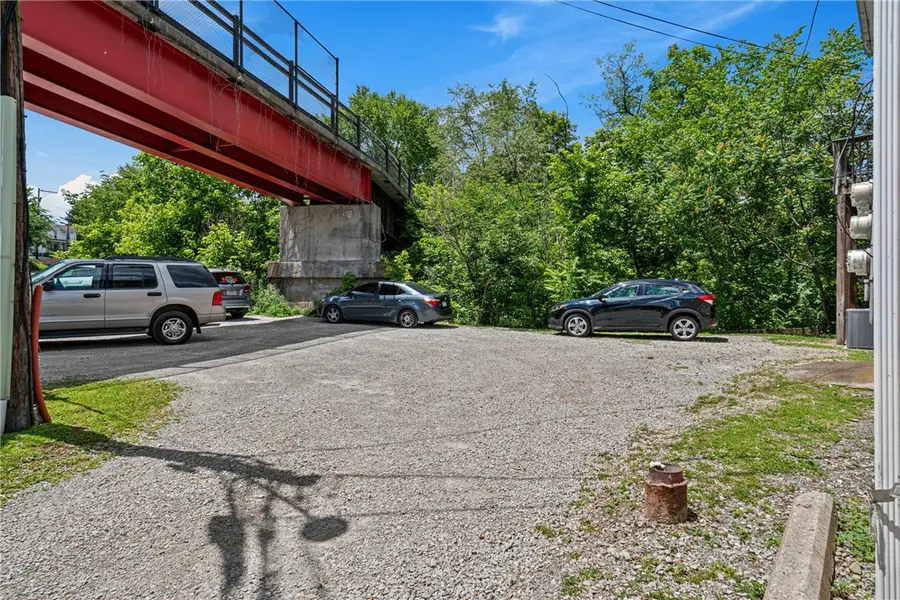 3772 Millers Run Rd, Cecil, PA 15057 - #3
