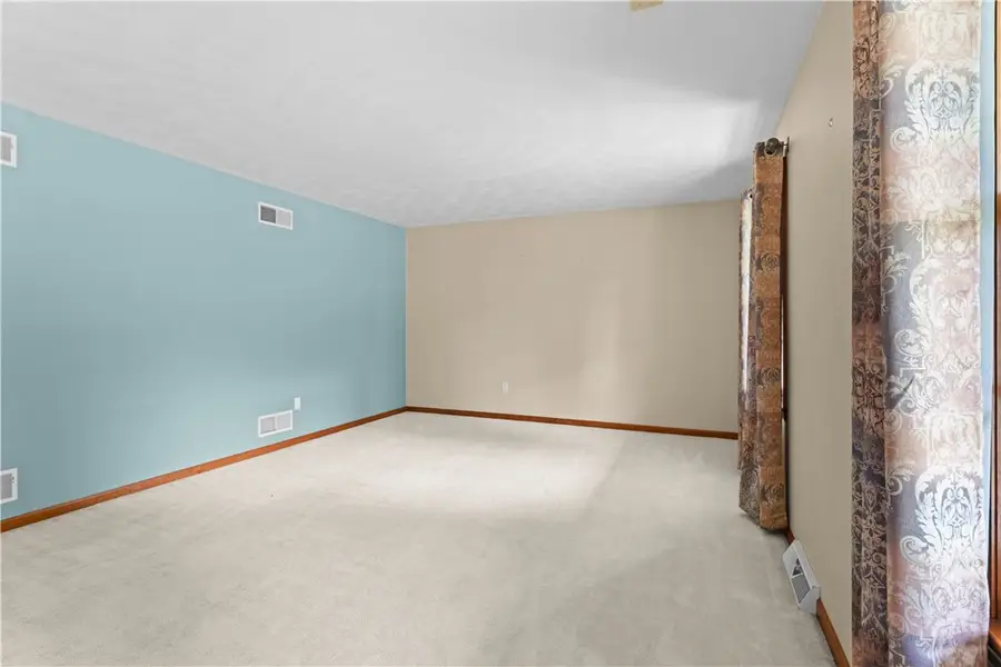 158 Sleepy Hollow Rd, Greensburg, PA 15601 - #3