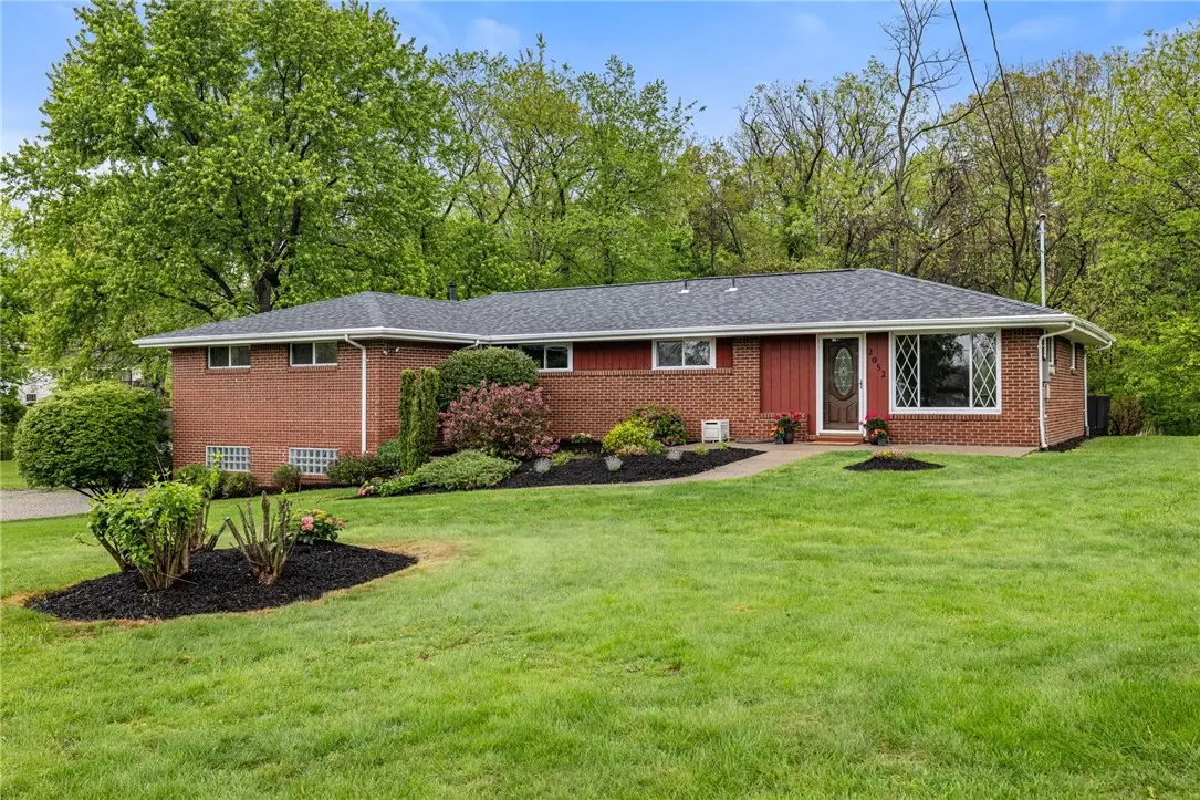 2052 Hulton Rd, Verona, PA 15147 - #1