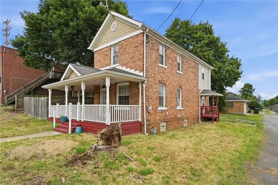 208 37th Street Ext, Beaver Falls, PA 15010 - #3