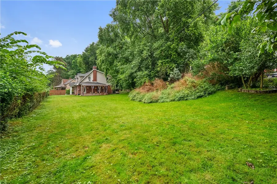 448 Seldon, Verona, PA 15147 - #3