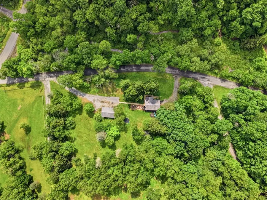 114 Hartzell Rd, Zelienople, PA 16063 - #3