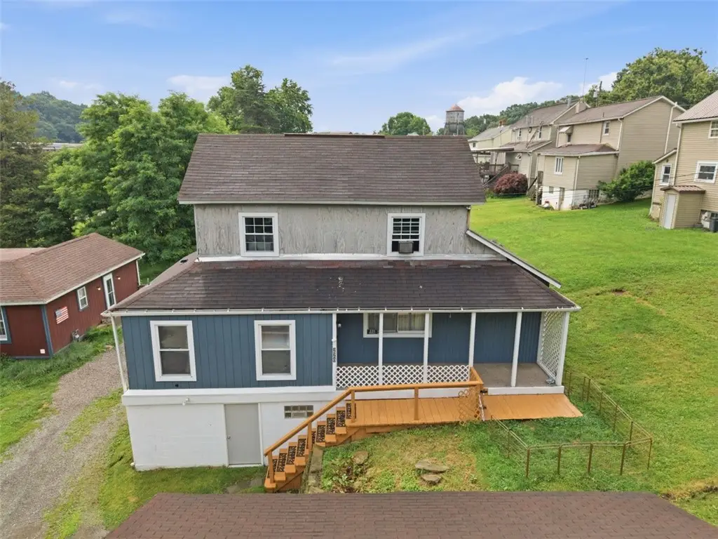 220 2nd St, Leechburg, PA 15656 - #1