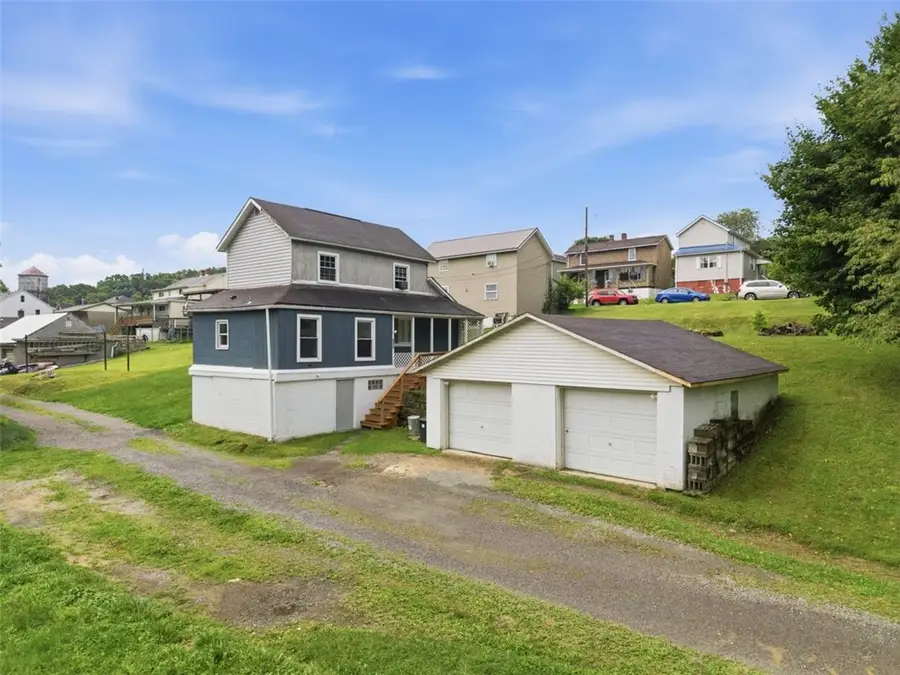 220 2nd St, Leechburg, PA 15656 - #3