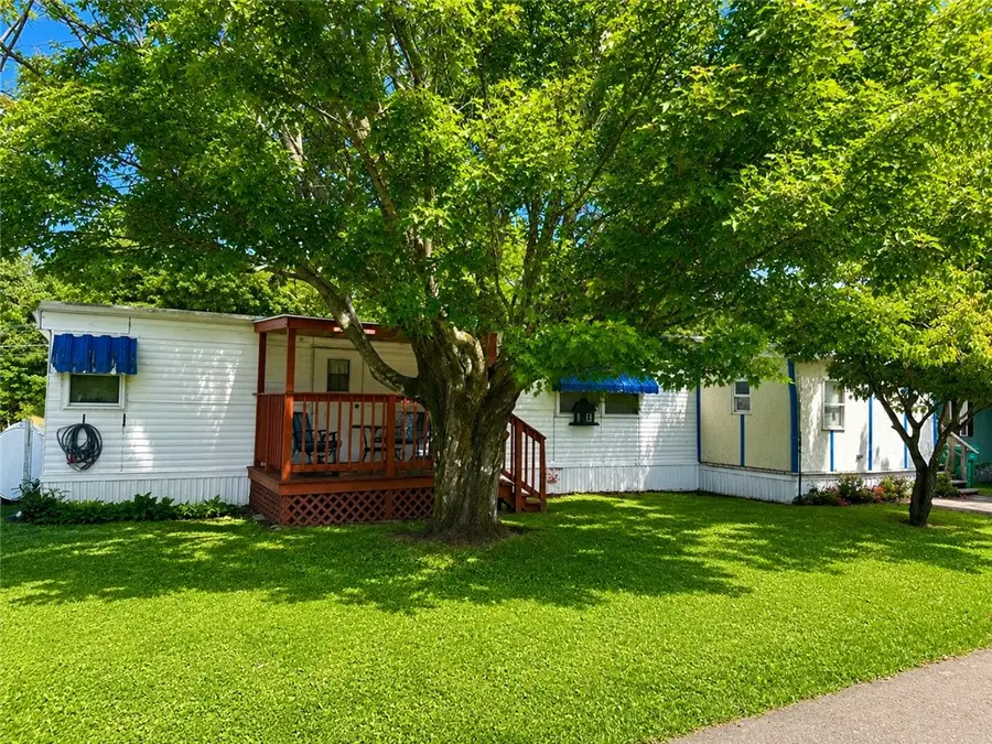 219 Maplecrest, Cabot, PA 16023 - #3