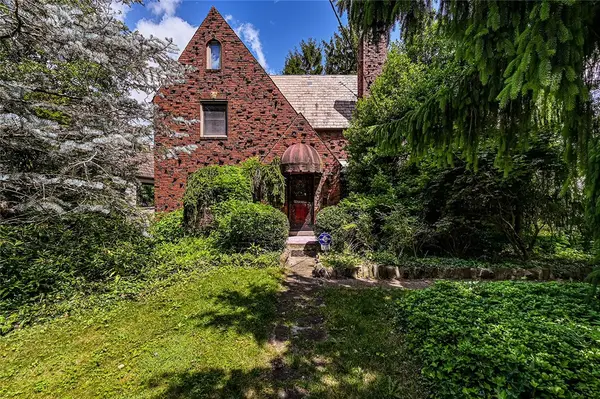 4300 Brownsville Rd, Pittsburgh, PA 15236