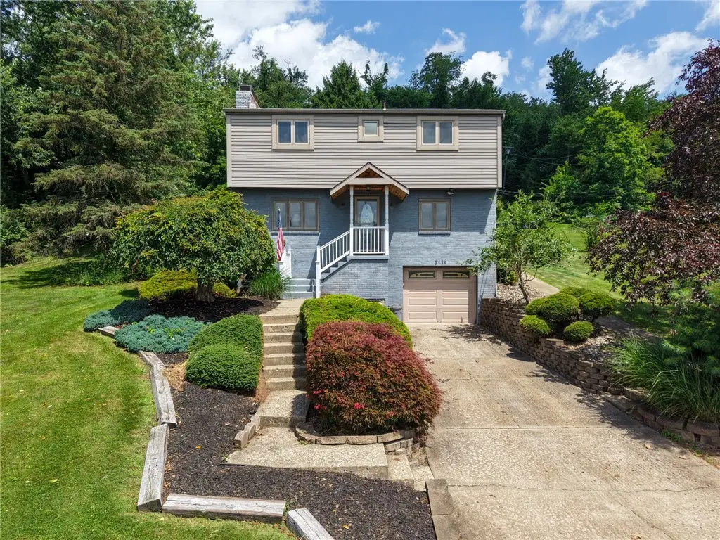 3118 Haberlein Rd, Gibsonia, PA 15044 - #1