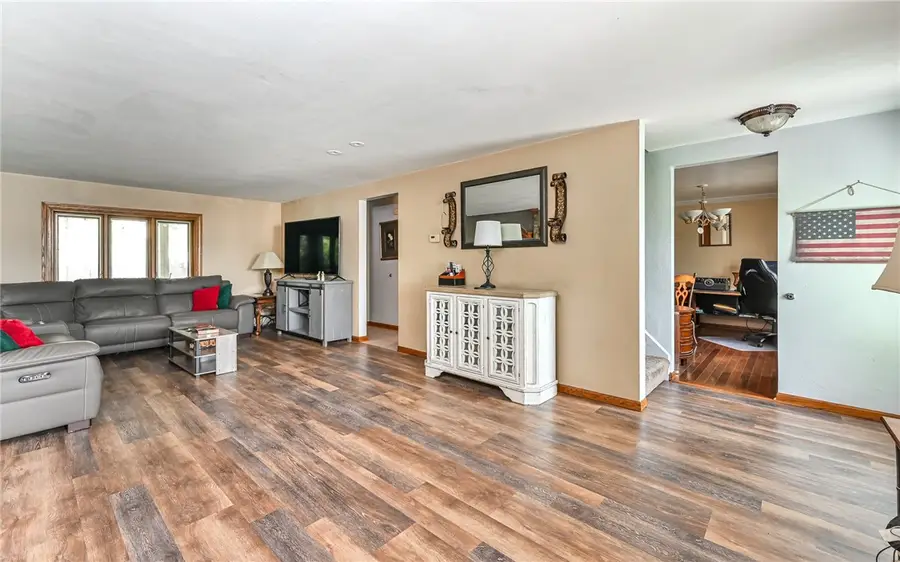 3118 Haberlein Rd, Gibsonia, PA 15044 - #3