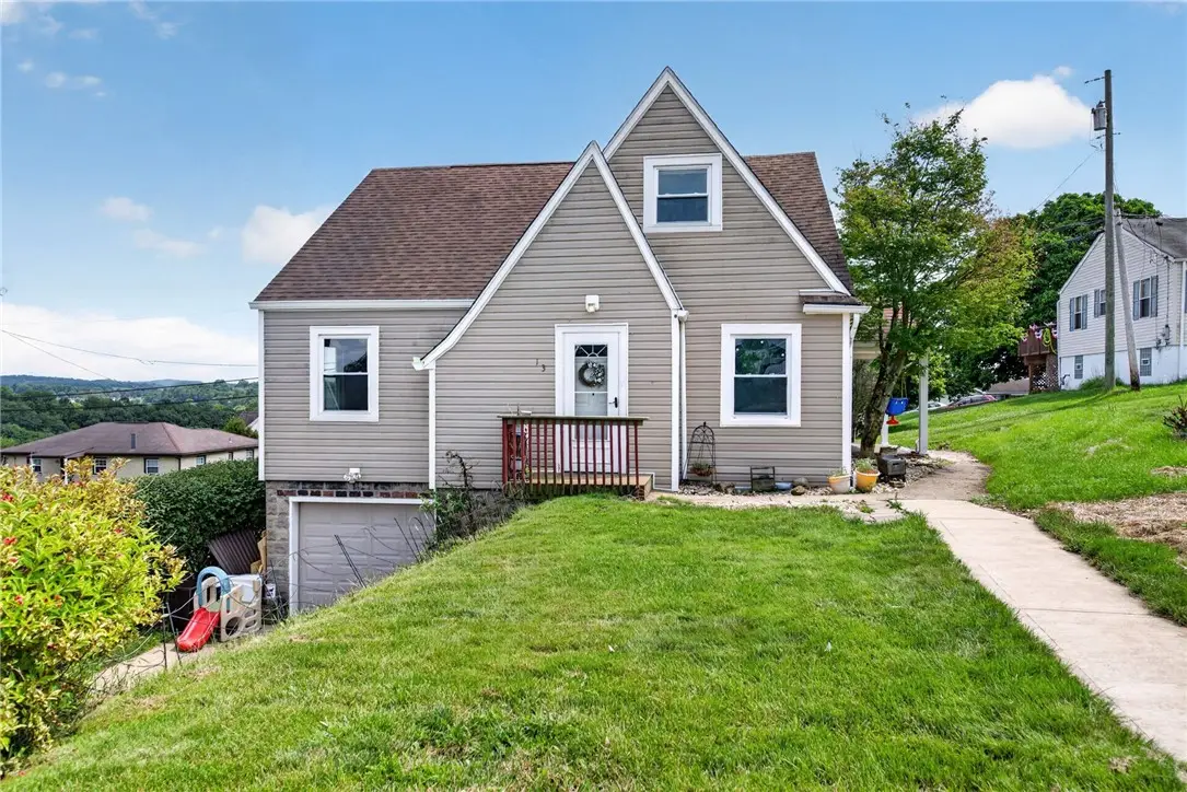 13 Washington Ave, North Irwin, PA 15642 - #1