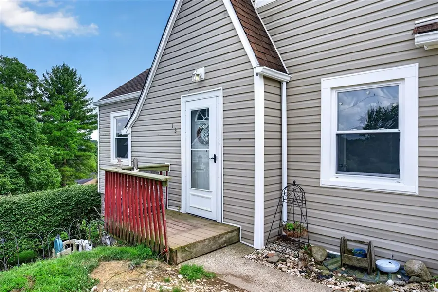 13 Washington Ave, North Irwin, PA 15642 - #2