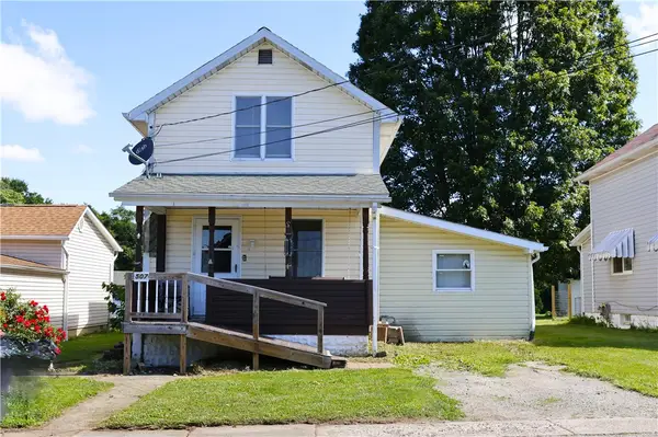 507 Oak St, Richeyville, PA 15358
