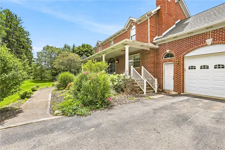 413 Stadium Dr, Somerset, PA 15501 - #3