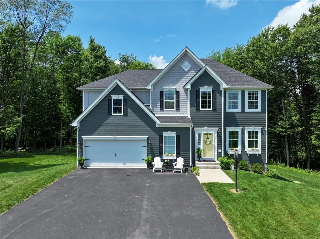 304 Stoneridge Ln, Mars, PA 16046 - #1