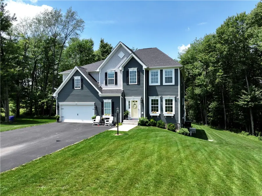 304 Stoneridge Ln, Mars, PA 16046 - #2