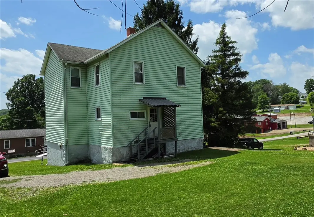 30 Orange St, Saltsburg, PA 15681 - #1