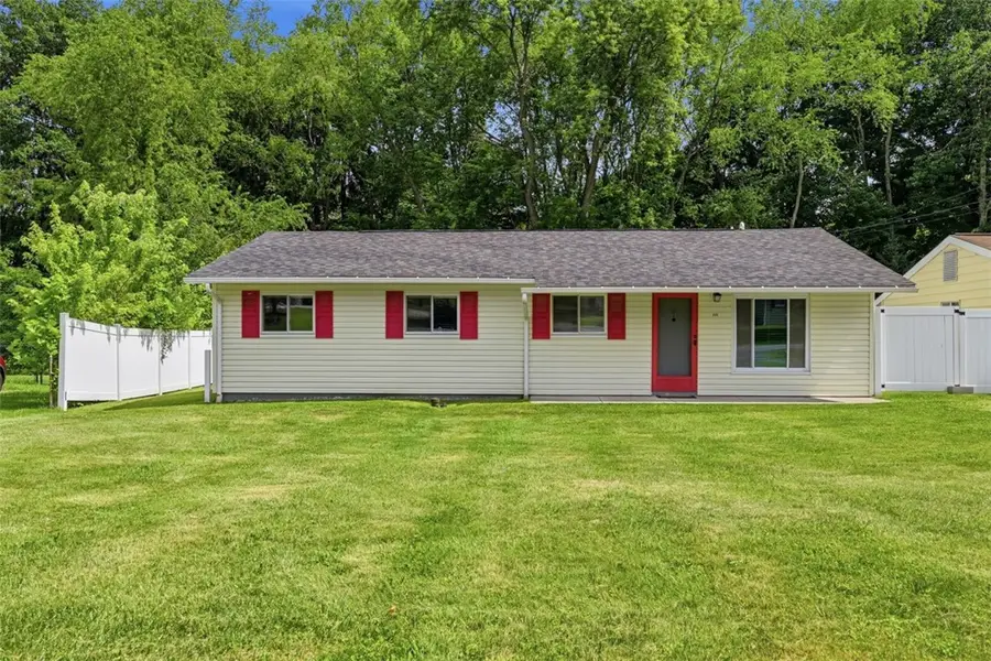 225 Sandalwood Dr, Cranberry, PA 16066 - #3