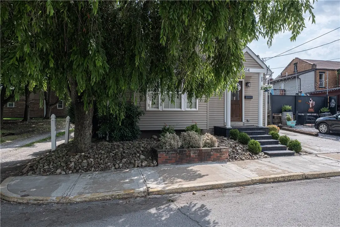 514 Mulberry St, Beaver, PA 15009 - #1