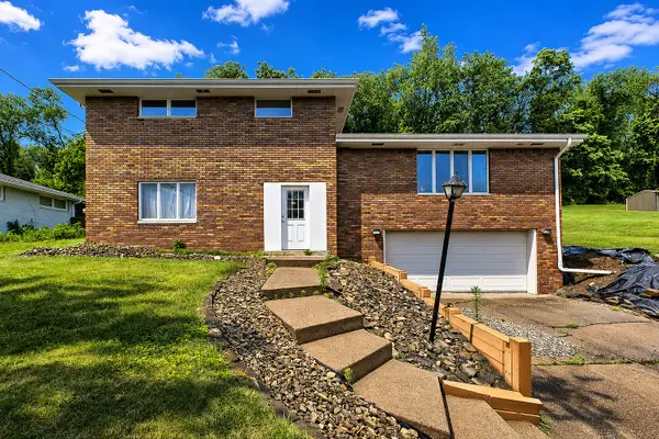 177 S Thompson Lane, Irwin, PA 15642