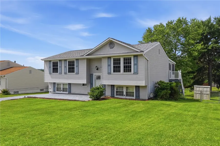 113 Cranbrooke Dr, Coraopolis, PA 15108 - #2