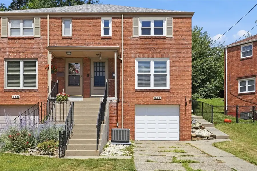 654 Crystal Dr, Pittsburgh, PA 15228 - #2