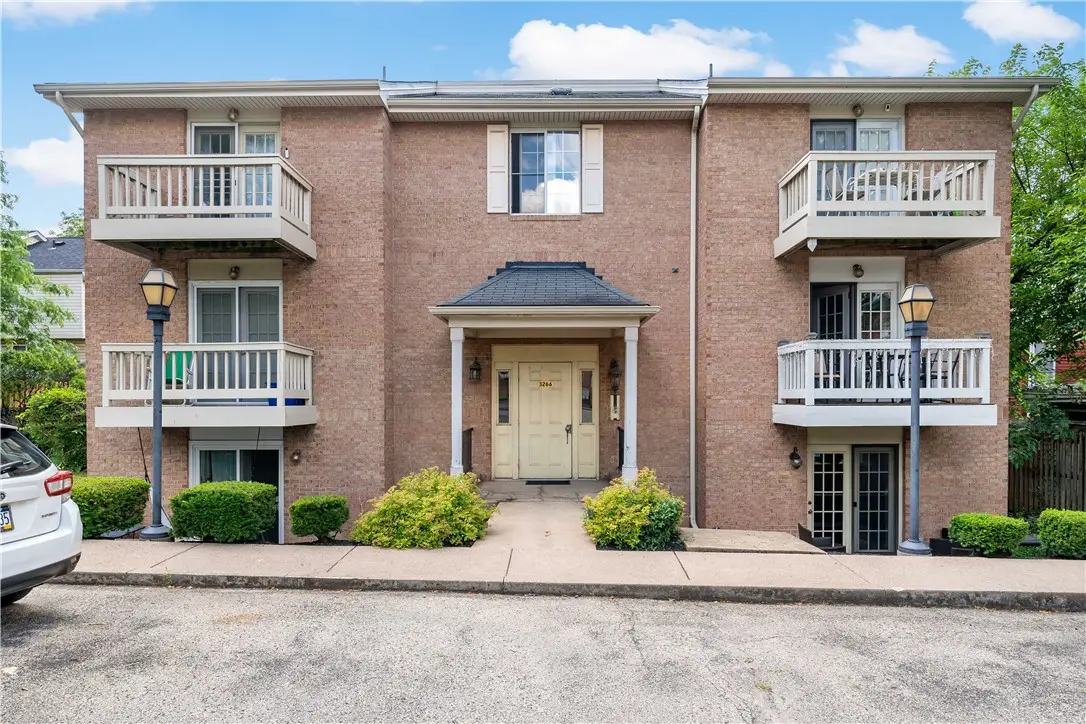 3266 Ward St #3, Pittsburgh, PA 15213 - #1