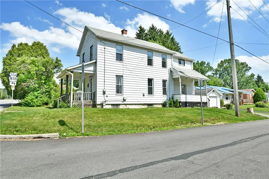 574 Thornton St, Sharon, PA 16146 - #2