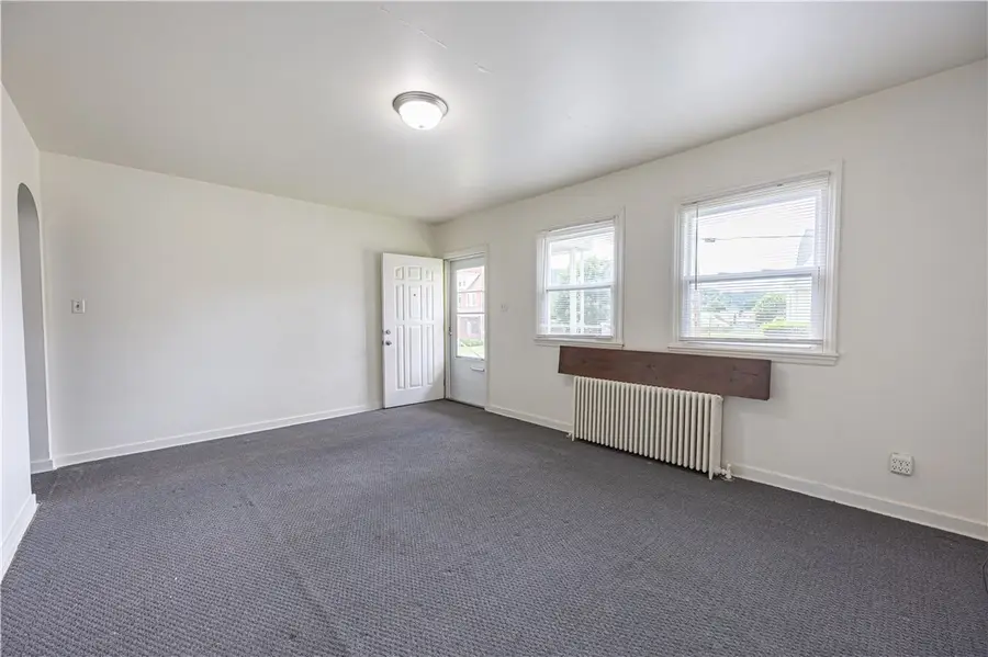 242-244 Center St, Springdale, PA 15144 - #3