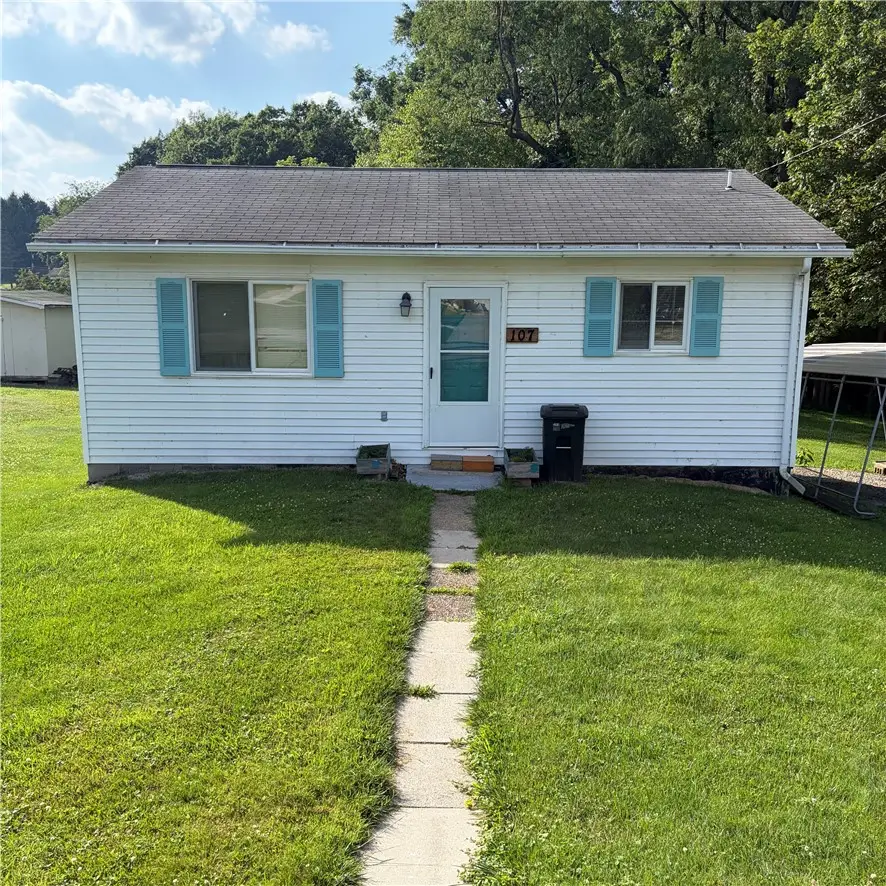 107 James St, Leechburg, PA 15656 - #1