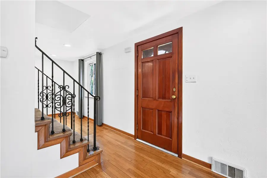 143 Lily Drive, Glenshaw, PA 15116 - #3