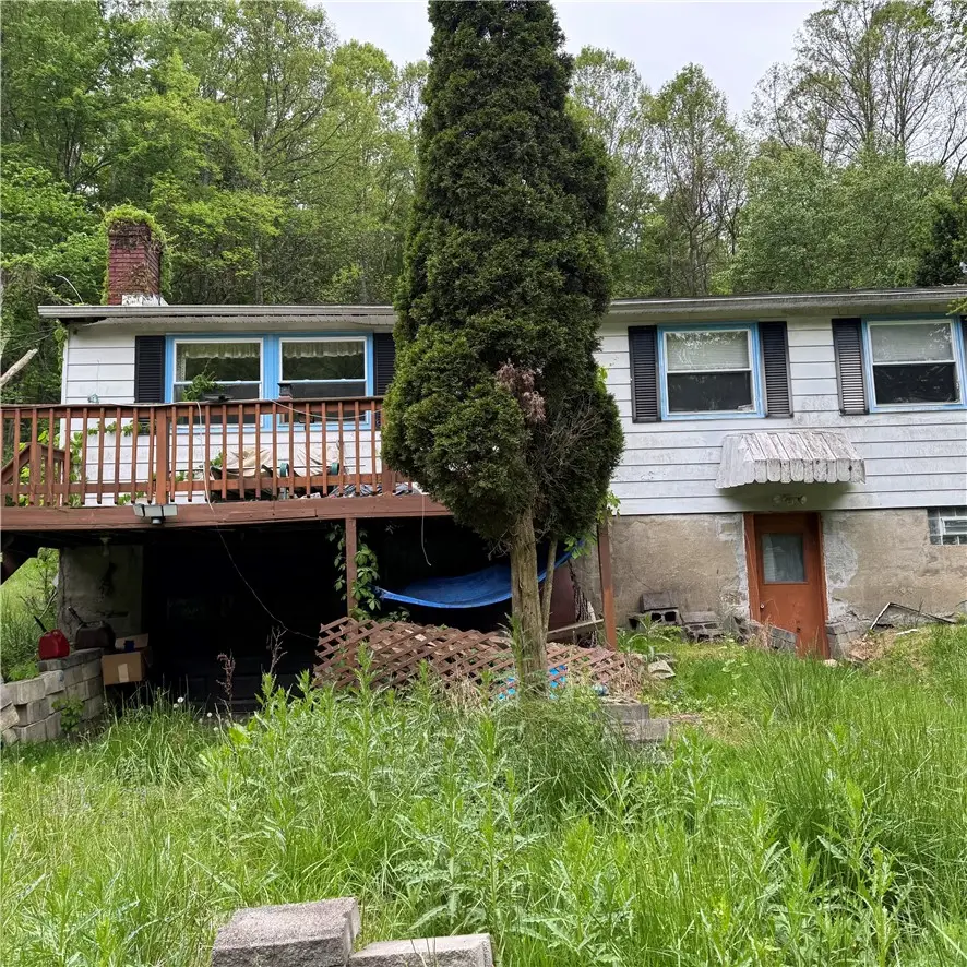 163 Karch Rd, Burgettstown, PA 15021 - #1