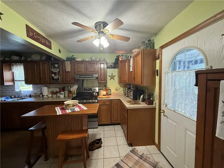 126 Highway Barn Rd, Punxsutawney, PA 15767 - #3
