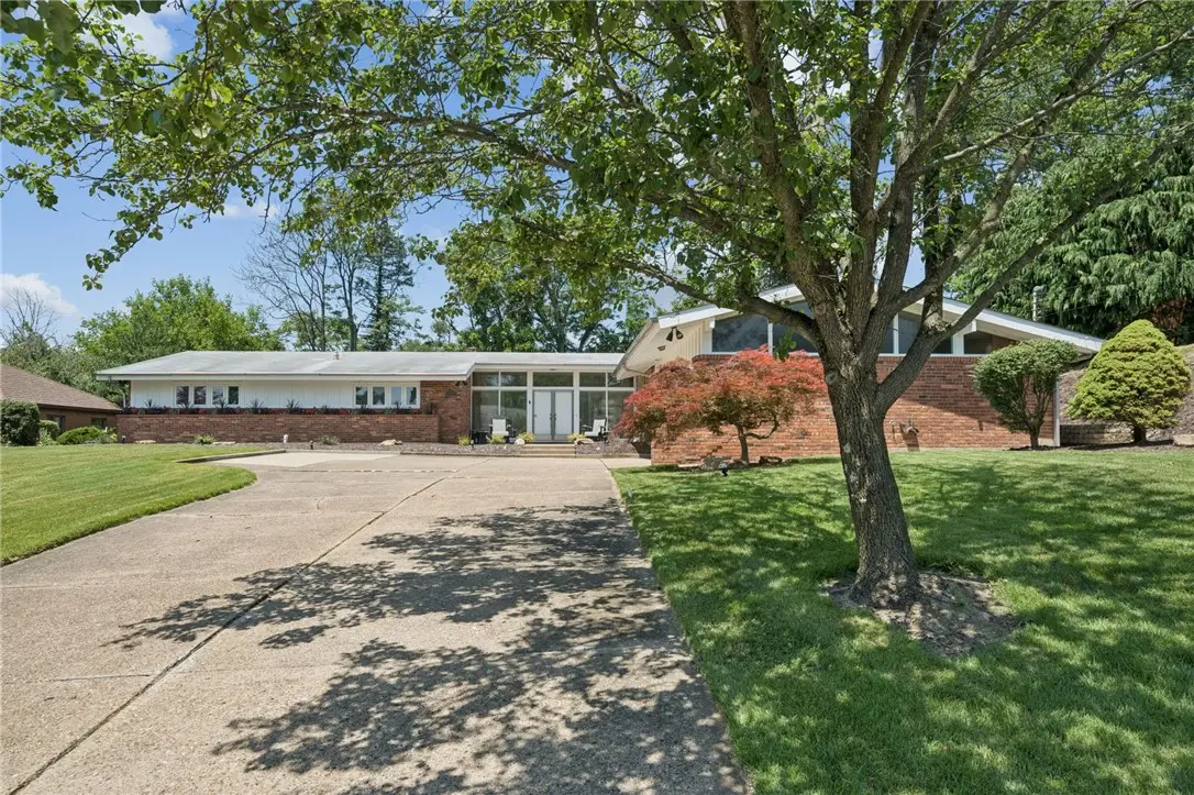 675 N Wade Ave, Washington, PA 15301 - #1