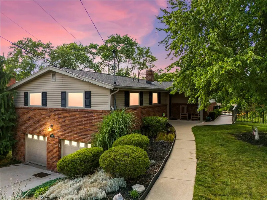 636 Aljo Drive, Pittsburgh, PA 15241 - #2