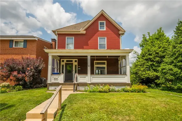 654 Orchard Ave, Bridgeville, PA 15017